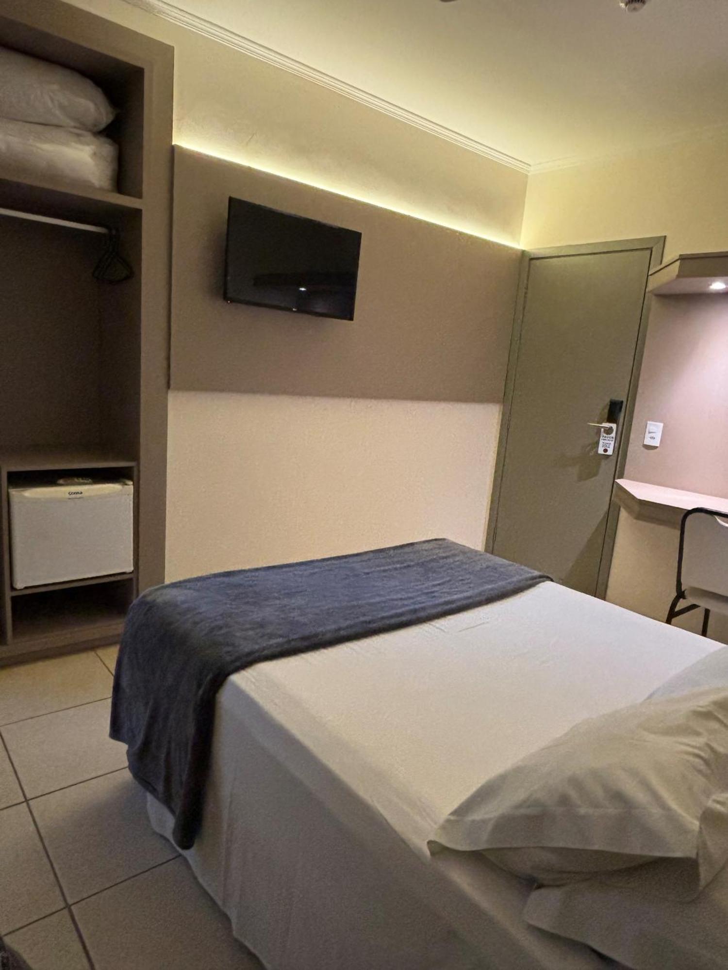 Hotel Roda D'Agua Andradina Cameră foto